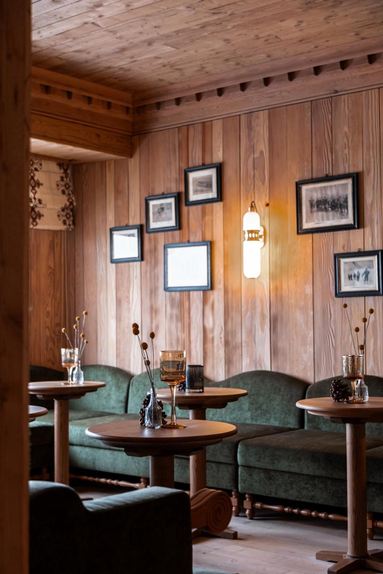 Alpes Hotel Du Pralong Courchevel Bagian luar foto
